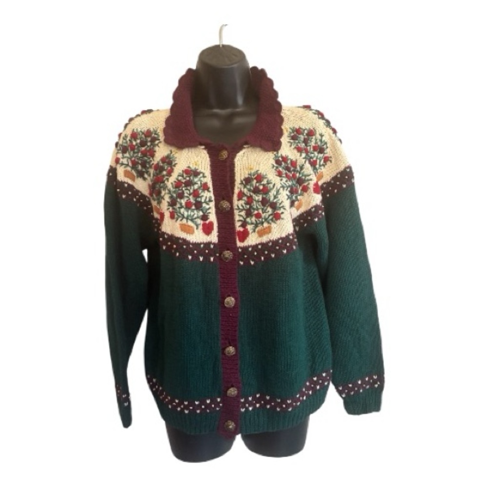 Vintage Floral Embroidered Christmas Sweater Size S